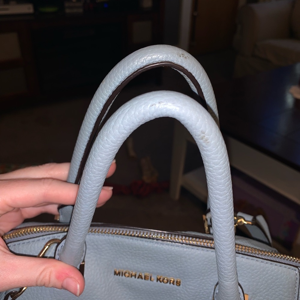 Michael Kors Riley Crossbody - Picture 5 of 7